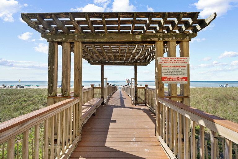 Others 5, Beach Colony Condos, Escambia