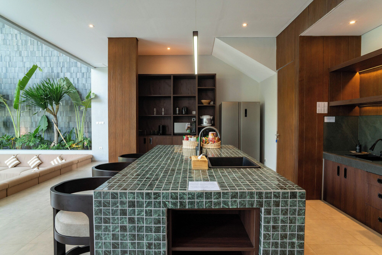 Others 5, Kireina Mori Villa 6BR with heated pool, Bandung