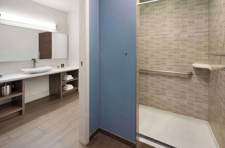 Bathroom 4, Hotel Zico, BW Signature Collection, Santa Clara