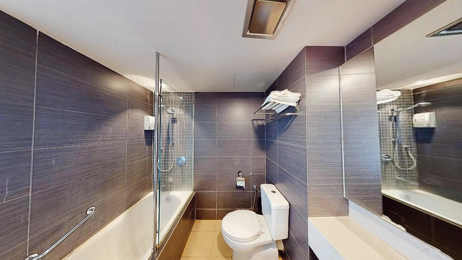 Bathroom 8