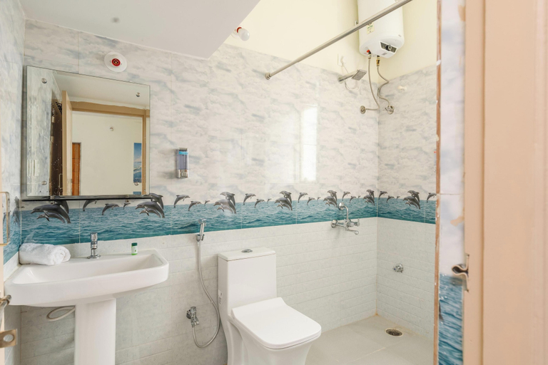 Bathroom 4, Euphoria Penthouse, Hyderabad