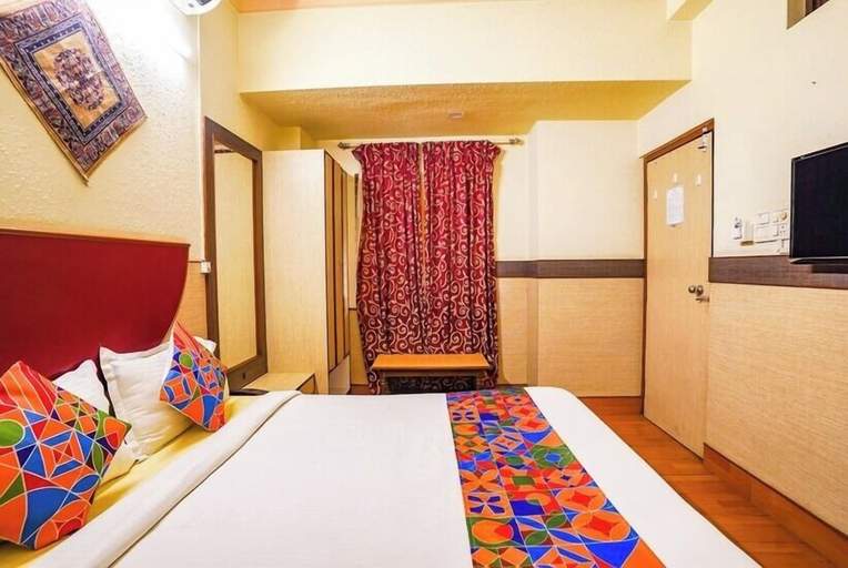 Bedroom 4, Hotel Lalbagh Gardenia, Bangalore