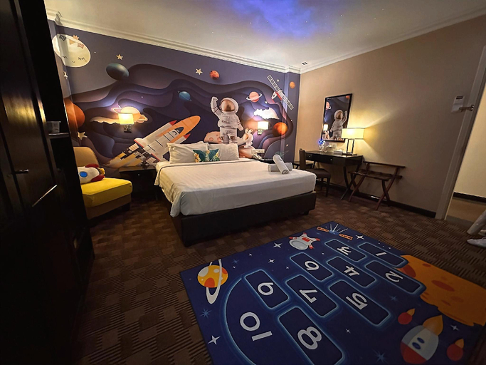 Bedroom 15