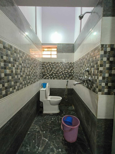 Bathroom 5, Hotel City Palace, Ranchi