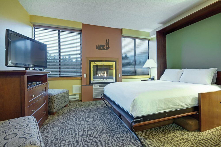 Bedroom 3, Mountain Side Hotel Whistler by Executive, Squamish-Lillooet