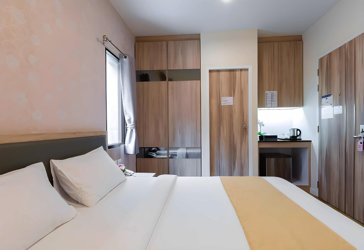 Bedroom 24