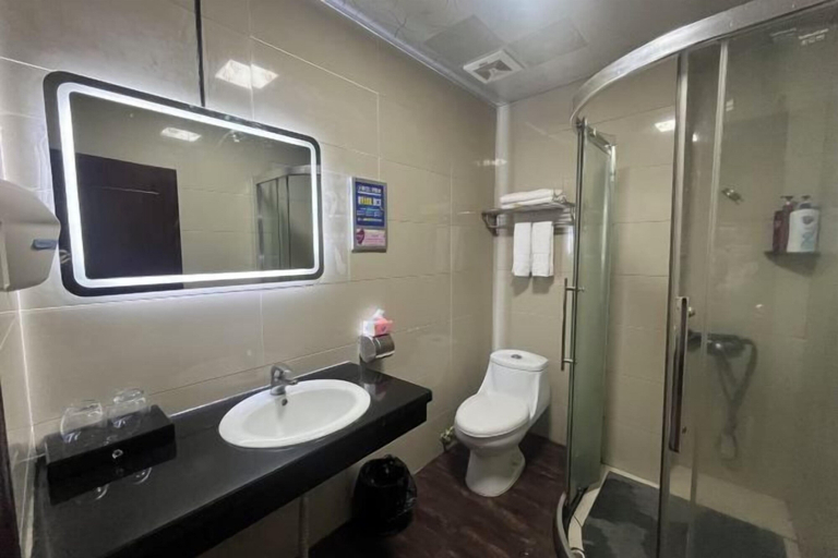 Others 1, Hotels in Werner, Yangjiang