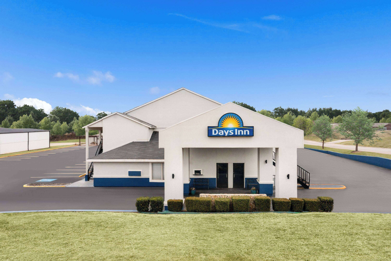 Exterior & Views 2, Days Inn by Wyndham Ardmore, Carter