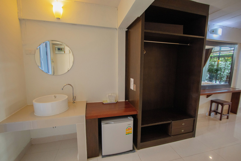 Bathroom 3, Kalla Pangha Resort, Muang Prachuap Khiri Khan