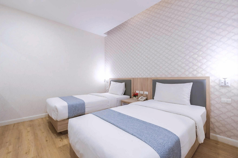 Bedroom 27