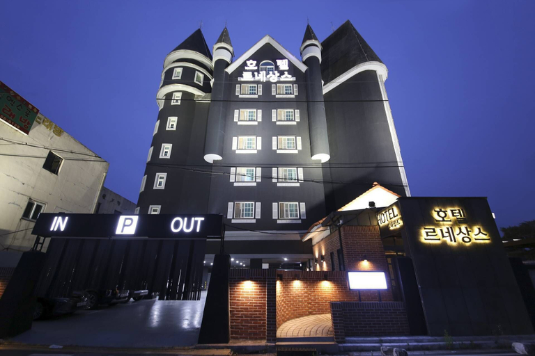 Exterior & Views, Renaissance Hotel, Gongju