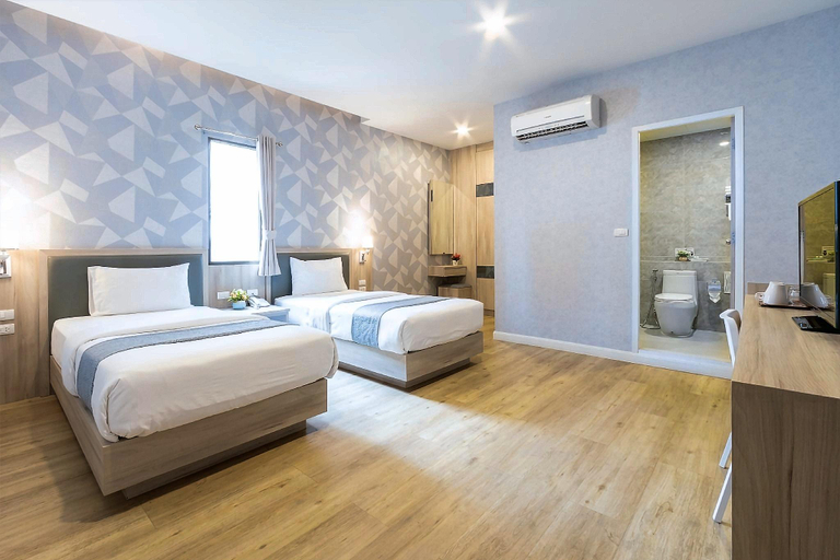 Bedroom 28