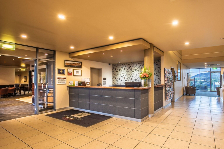 Public Area 4, Mccracken Country Club, Victor Harbor