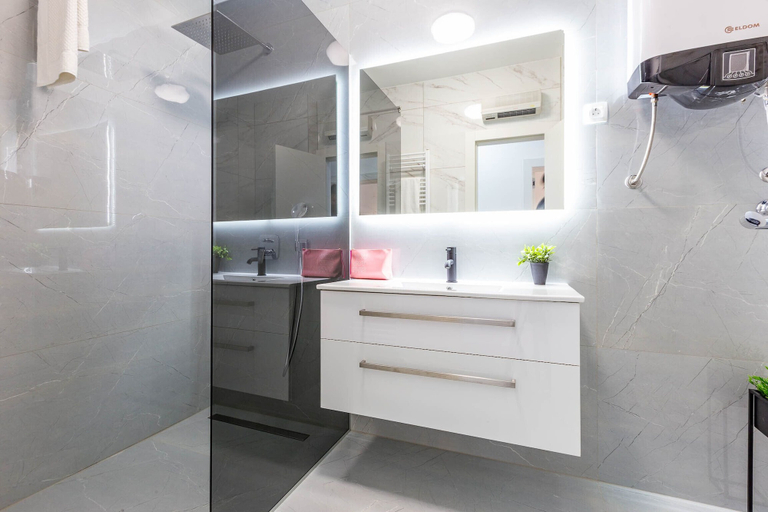 Others 2, Exquisite Prestige Luxury Apartments With Shared Pool, Zadar