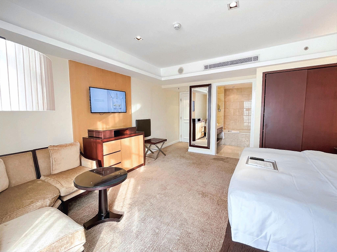 Bedroom 15