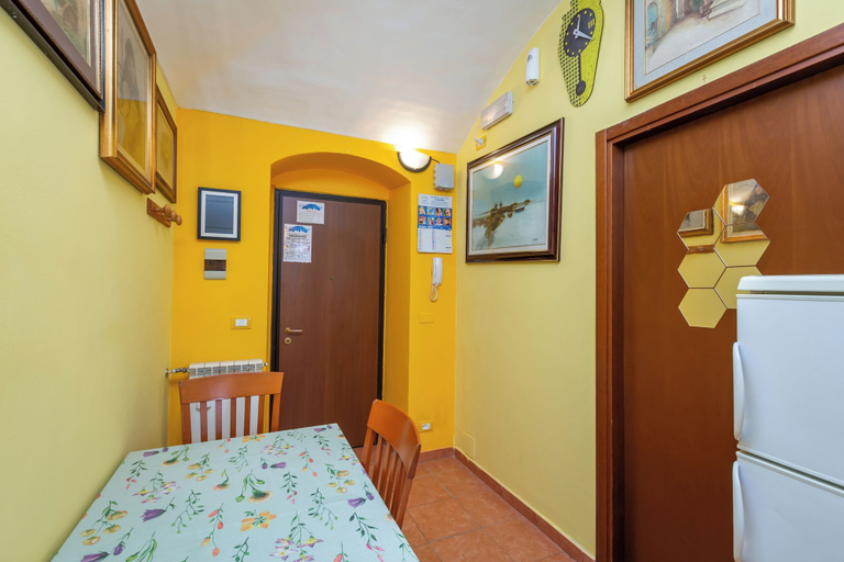 Bedroom 3, Grotta dell'Arte, Torino
