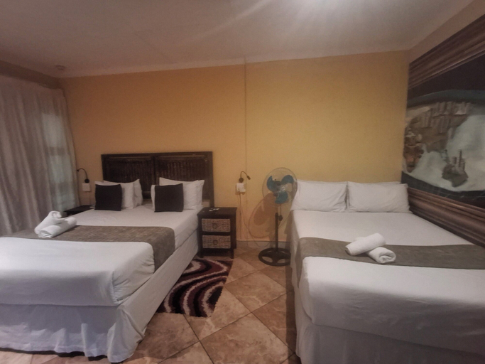 Bedroom 2, Sgegede Guest House, City of Tshwane
