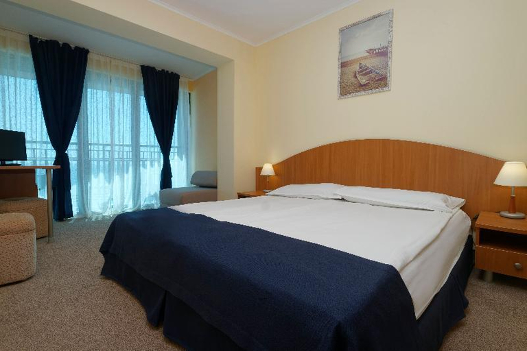 Bedroom 2, Sentido Bellevue Beach- All Inclusive & Beach Access, Nesebar