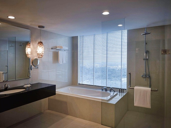 Bathroom 24