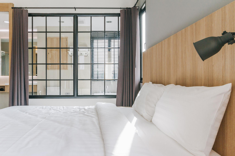 Bedroom 28