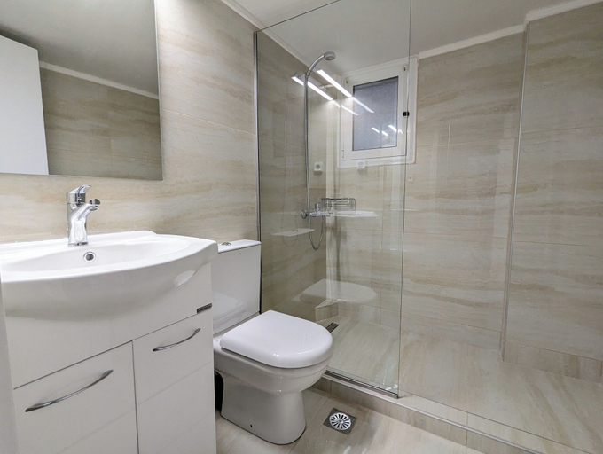Bathroom 2, Acropolis View Dream Apartments, Attica