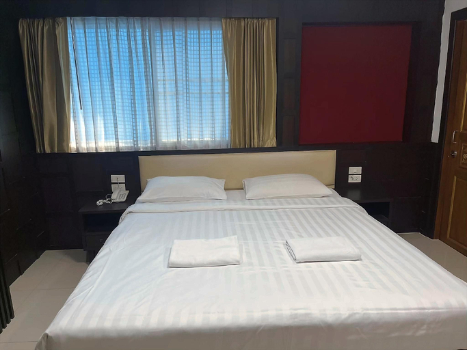 Bedroom 25