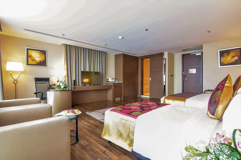 Bedroom 13