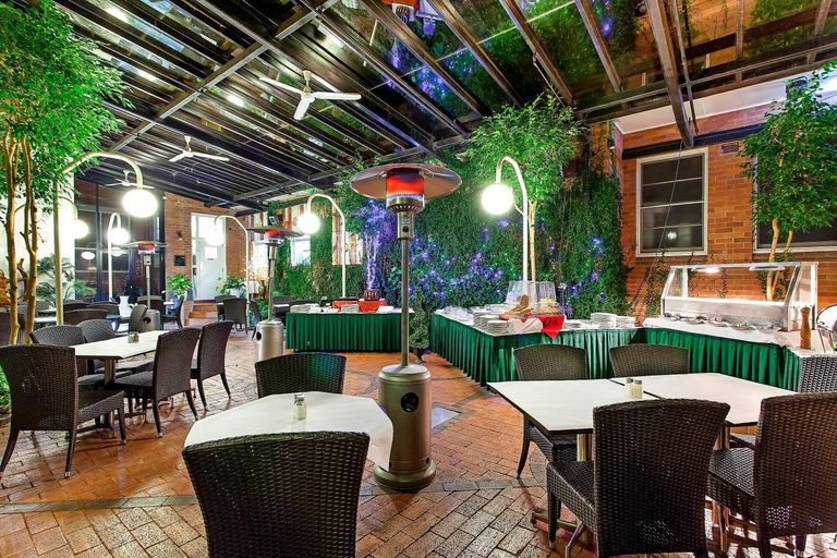 Food & Drinks 4, Mercure Maitland Monte Pio, Maitland