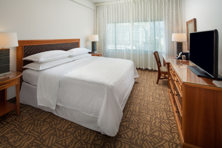 Bedroom 3, Sheraton Princess Kaiulani, Honolulu