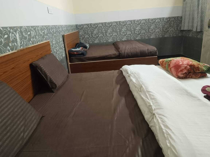 Bedroom 3, The Street Homestay, Agra