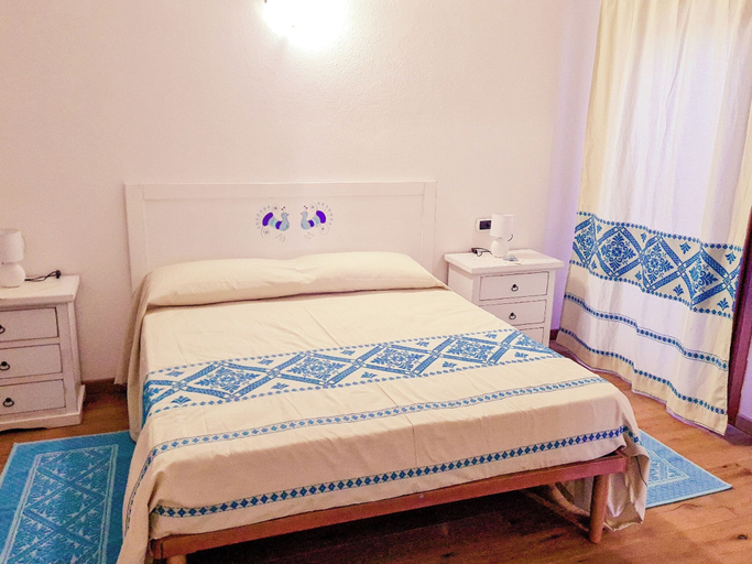 Bedroom 3, Da Riccardo, Carbonia-Iglesias