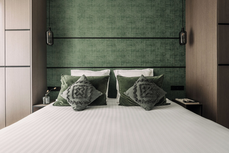 Bedroom 3, HIGHSTAY - Luxury Serviced Apartments - Champs-Elysées, Paris