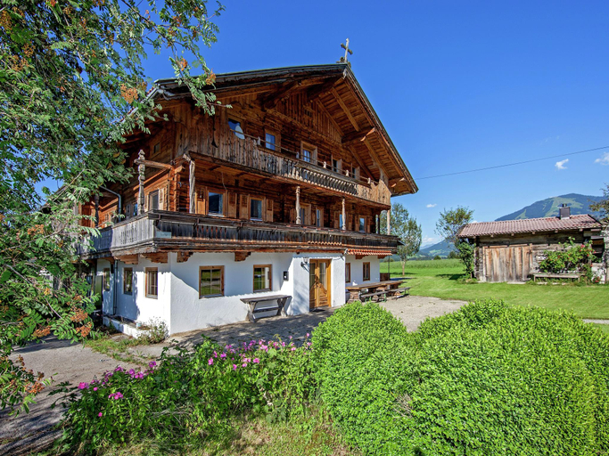 Exterior & Views 1, Holiday Home Brixen Valley Ski Bus Access, Kitzbühel