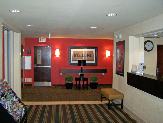 Public Area 2, Suburban Studios Minneapolis Brooklyn Center, Hennepin