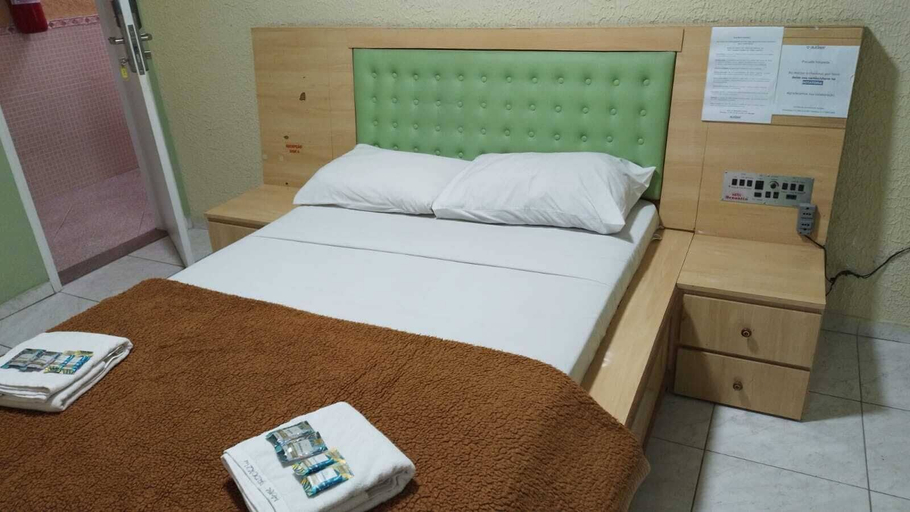 Others 4, Hotel Brooklin, São Paulo