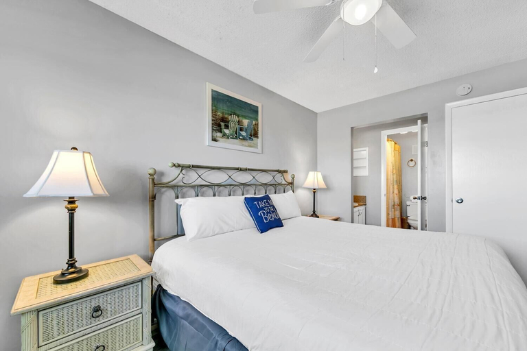 Bedroom 4, The Summit 1019-toes in the Sand, Bay