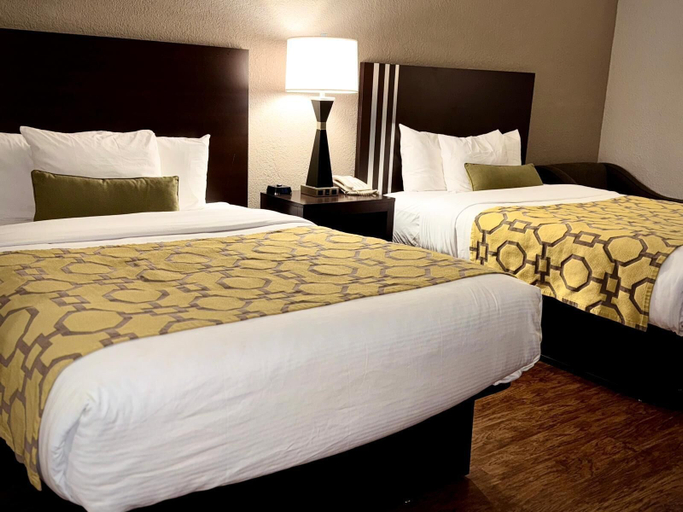 Others 5, Greenville inn, Darke