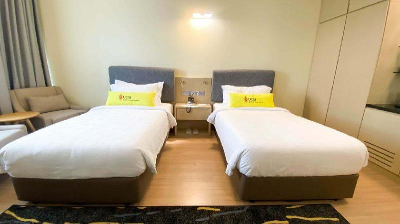 Bedroom 25