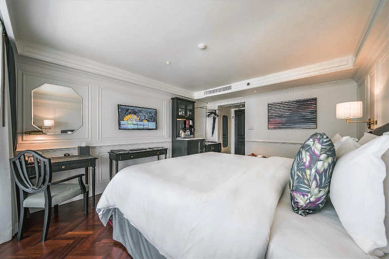 Bedroom 27