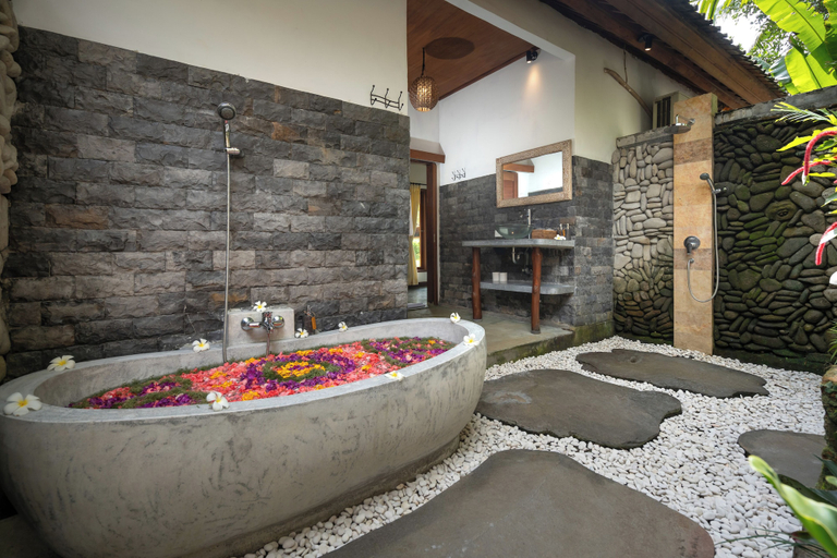 Bathroom 4, Green Sari Private Villa, Gianyar
