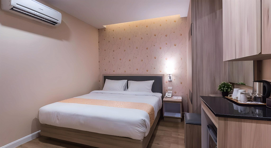 Bedroom 24