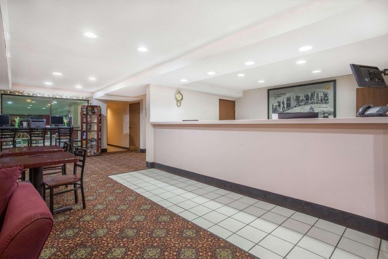 Public Area 2, Super 8 by Wyndham Gettysburg, Adams