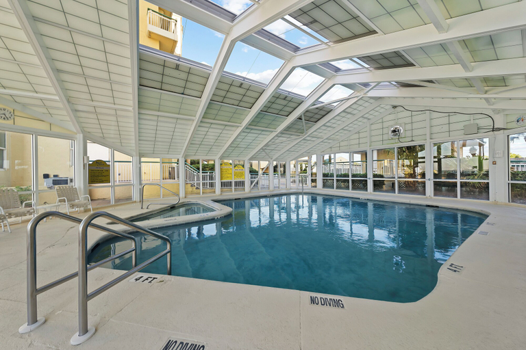 Sport & Beauty 4, Beach Colony Condos, Escambia