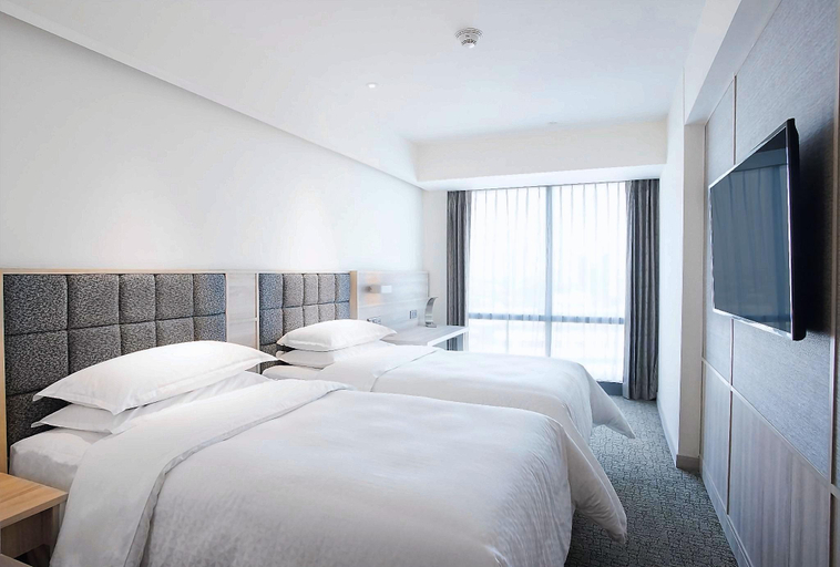 Bedroom 28