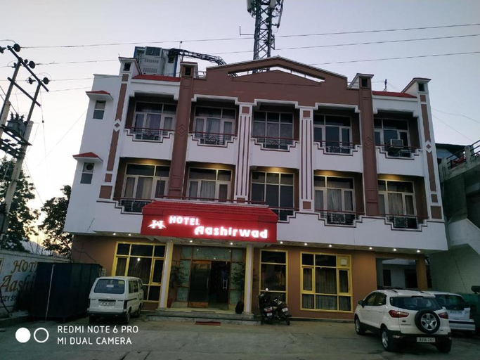 Exterior & Views, Aashirwad Hotel, Reasi