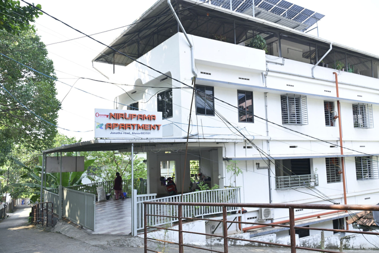 Exterior & Views 1, NIRUPAMA HOTEL ALUVA, Ernakulam