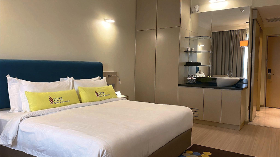 Bedroom 24