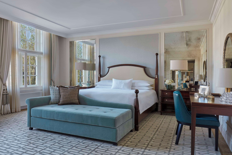 Bedroom 5, Waldorf Astoria Amsterdam, Amsterdam