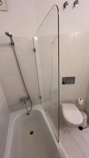 Bathroom 3, Hostal Argo, Barcelona