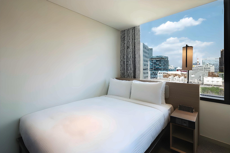 Bedroom 27